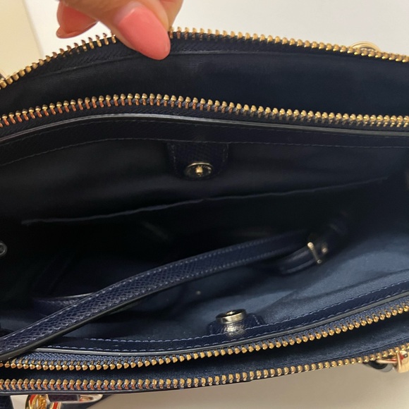 Coach navy shoulder bag - Picture 2 of 4